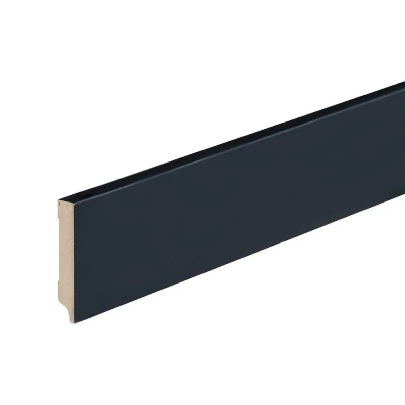 Nu Kopen Folieplint plint 70x12 - Amsterdam zwart RAL 9005
