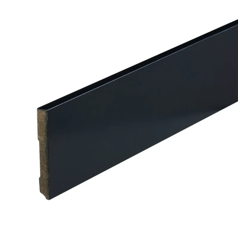 Gelakte plint 90x12 - Amsterdam zwart RAL 9005 Korting