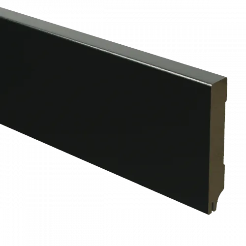 MDF Moderne plint 90x15 voorgelakt RAL9005 + uitsparing - lengte 240cm Laatste Kans
