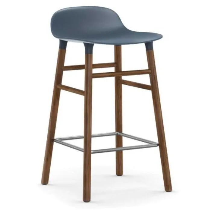 Normann Copenhagen Form Barstool barkruk walnoten onderstel-Zithoogte 65 cm-Blauw Gereduceerde Prijs