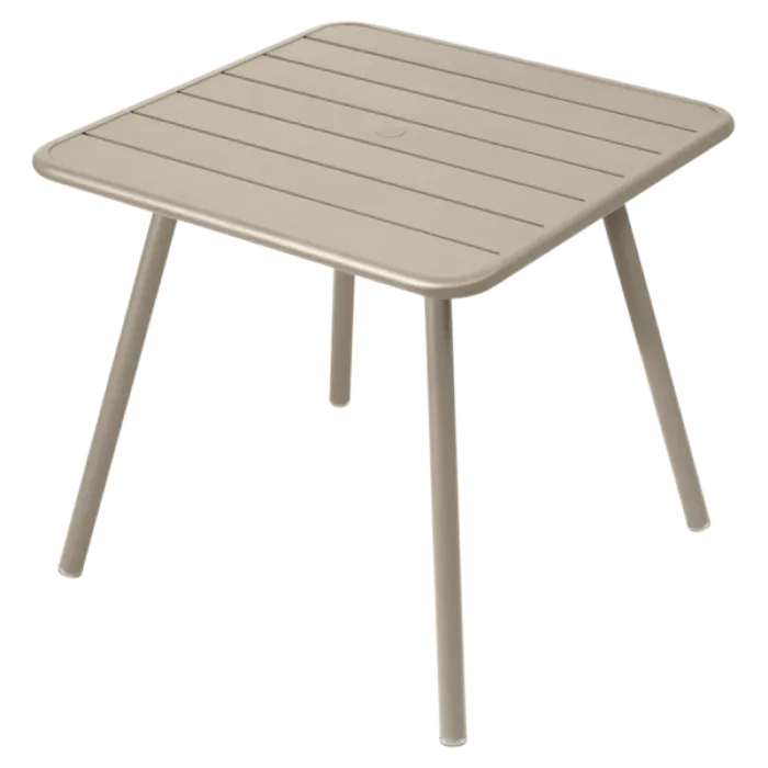 Snelle Levering Fermob Luxembourg tuintafel vier poten 80x80 cm-Nutmeg