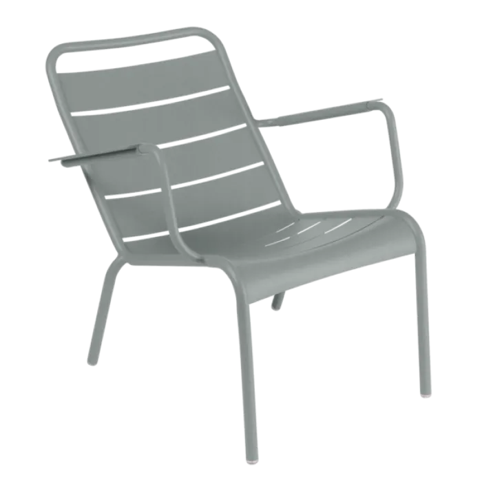 Fermob Luxembourg Lounge Low fauteuil met armleuning-Lapilli Grey Rechtstreeks Van De Fabrikant