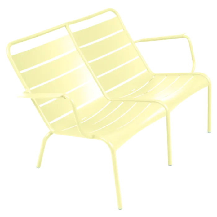 Shop Nu Fermob Luxembourg Lounge Duo Low fauteuil-Frosted Lemon