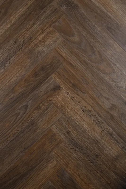 laminaat-vloeren herringbone-dark-oak Premium
