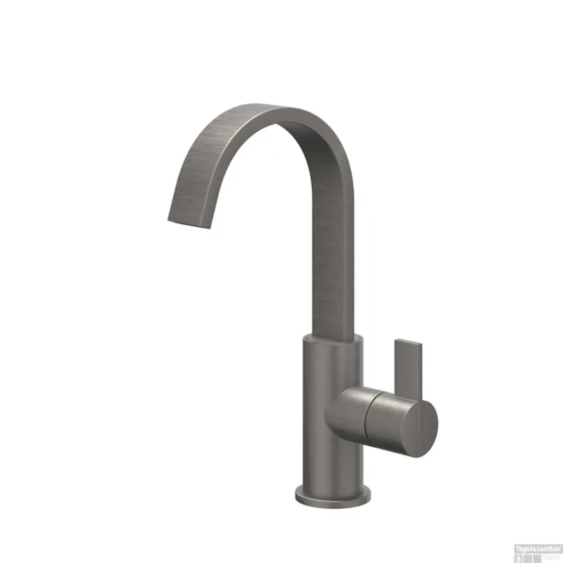 Wastafelkraan IVY Pact Coldstart Draaibare Cascade Geborsteld Metal Black PVD Beperkte Voorraad