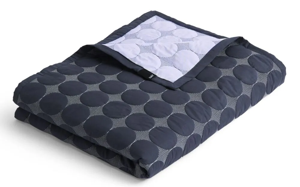 HAY Mega Dot bedsprei-195x245 cm-Midnight blue Express Levering
