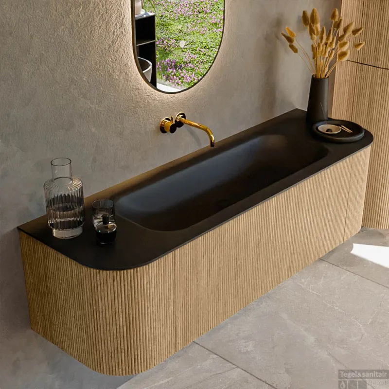 Mondiaz KURVE 150 cm Onderkast Greeploos 1 Lade Met Deuren Oak, Wastafel Solid Surface Midden Urban 0 Kraangaten Zonder Spiegel (KRVBGM150L+R1L2D0KM-Oak/Urb) Beperkte Voorraad
