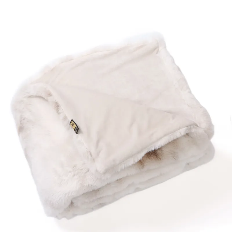 Bestseller PTMD Linde Plaid – Crème (220x240 cm)