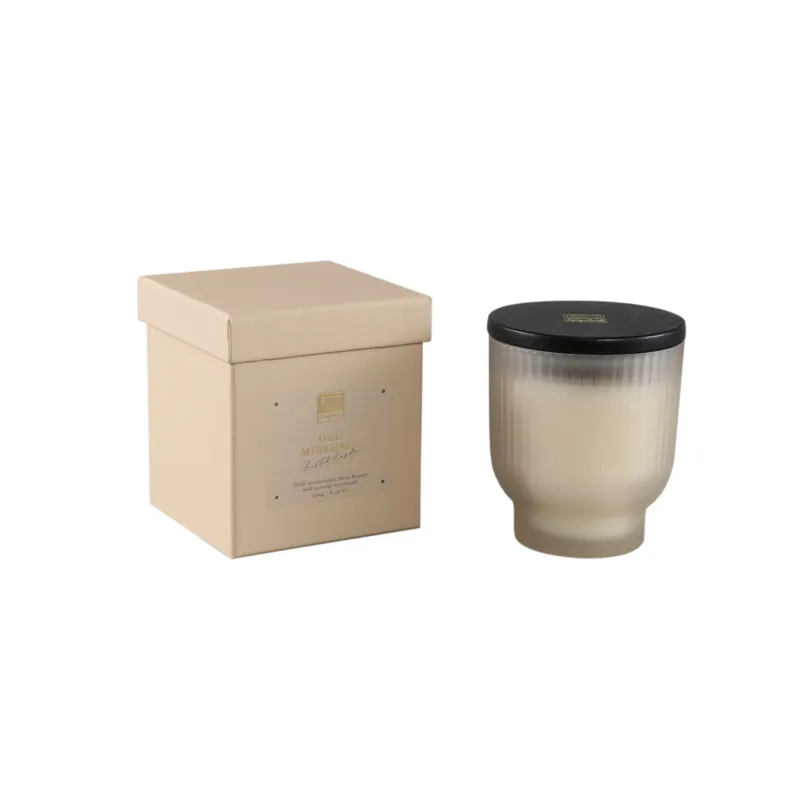 Meest Verkocht New Elements Oud Minerale Scented Candle 280g S
