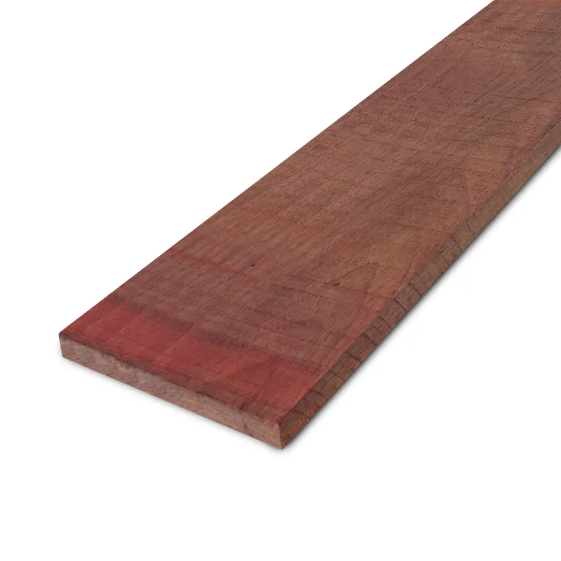 Merkproduct hardhout - plank Padoek plank - 26x180 mm - fijnbezaagd / ruw - plank voor buiten - padouk hardhout AD 20-25% - Padouk plank - 26x180 mm - ruw: 245 cm