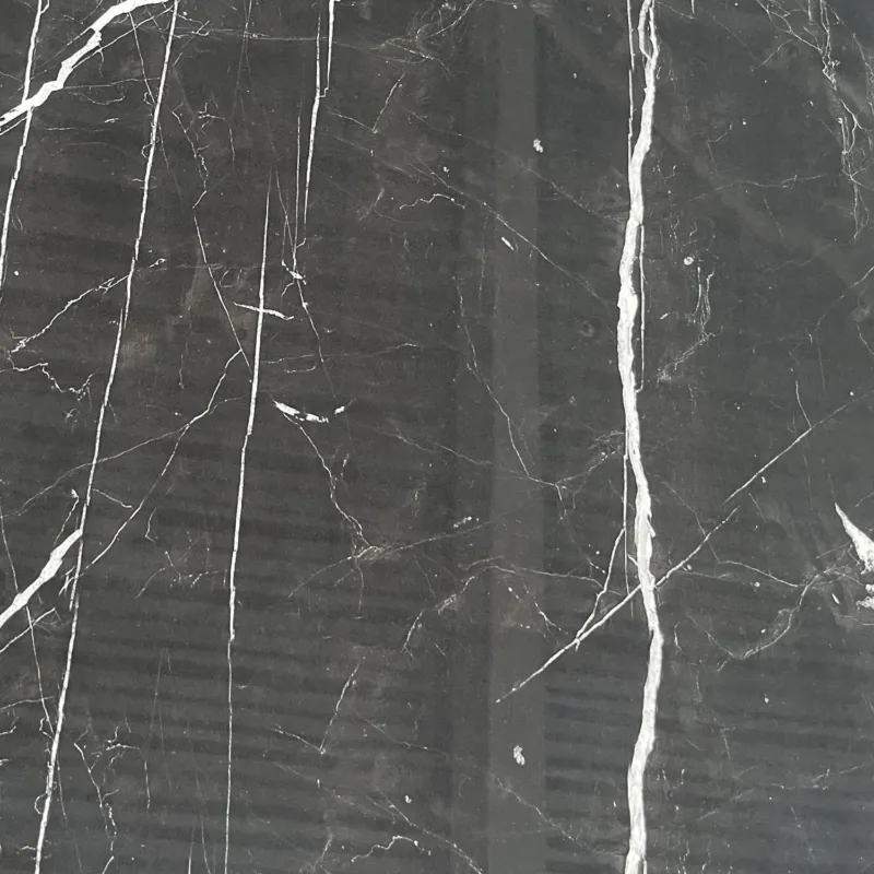 Vloertegel Nero Marquina Gepolijst 60x60 (prijs per m2) OP=OP Finale Uitverkoop