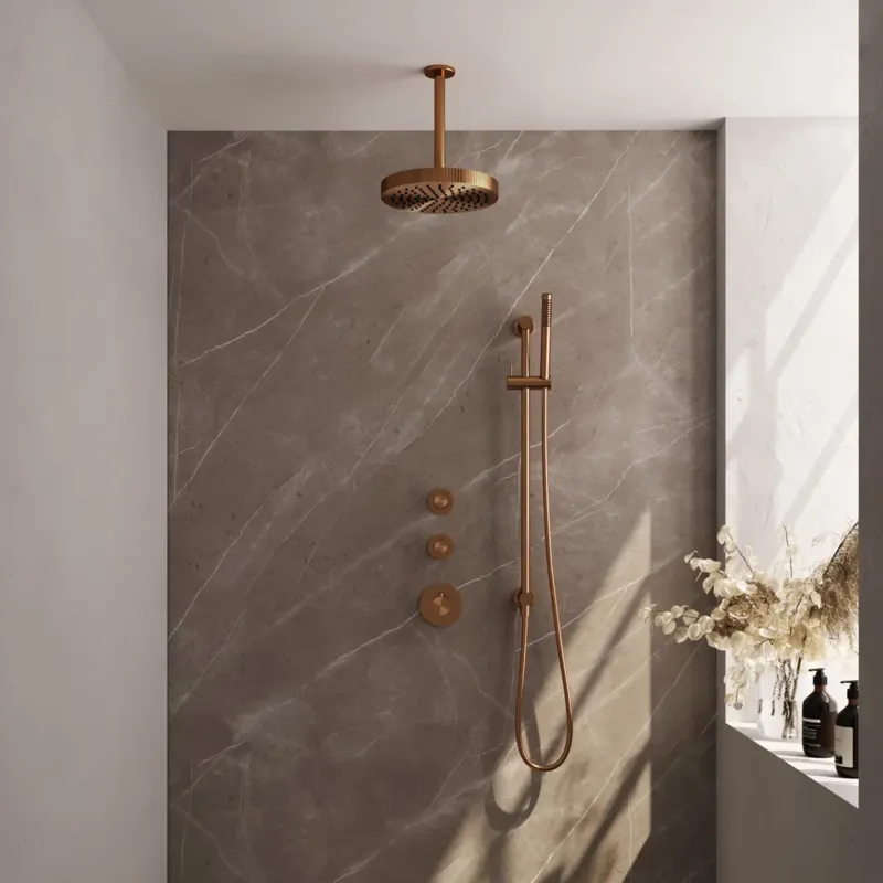Brauer Stripe inbouw regendouche met 25cm hoofddouche, plafondarm, staafhanddouche en glijstang set 9 koper geborsteld PVD Bestel Nu
