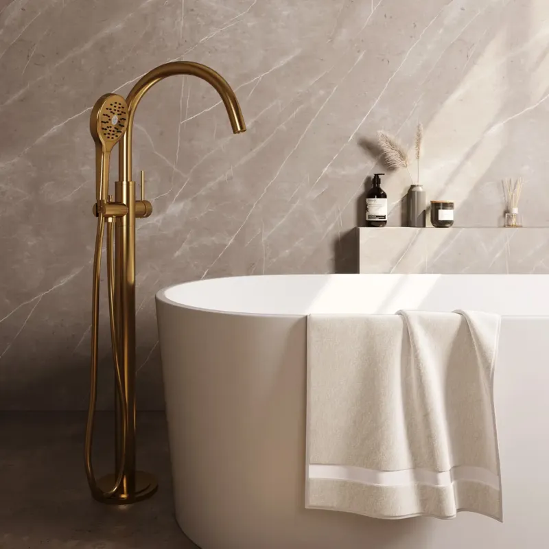Brauer Stripe vrijstaande badmengkraan met 3 standen handdouche messing geborsteld PVD Aanbieding
