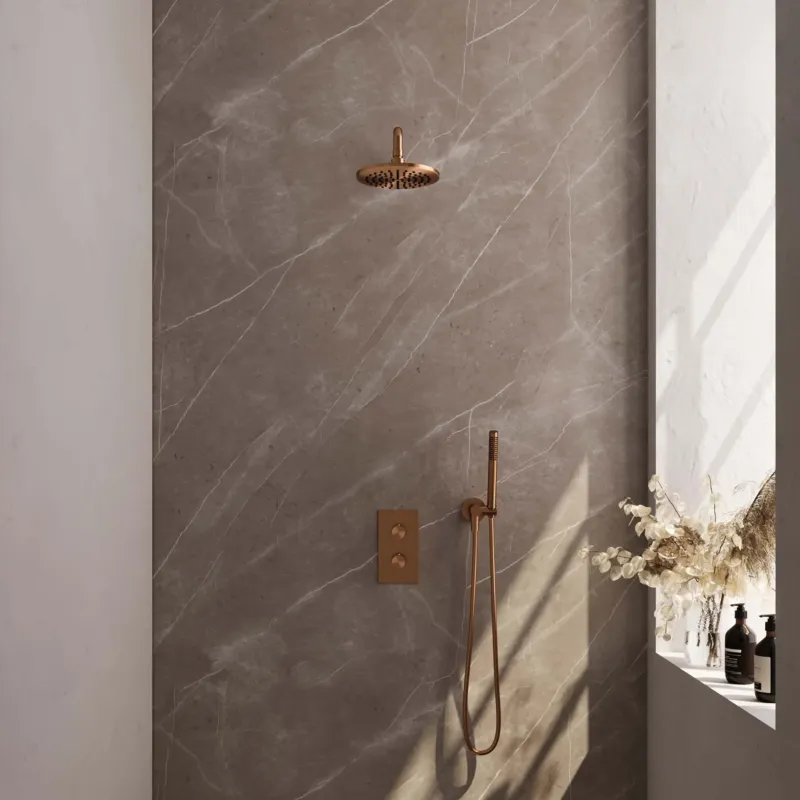 Brauer Copper Carving complete inbouw regendouche set 27 met 20cm douchekop, gebogen muurarm en staafhanddouche geborsteld koper PVD Beste Prijs