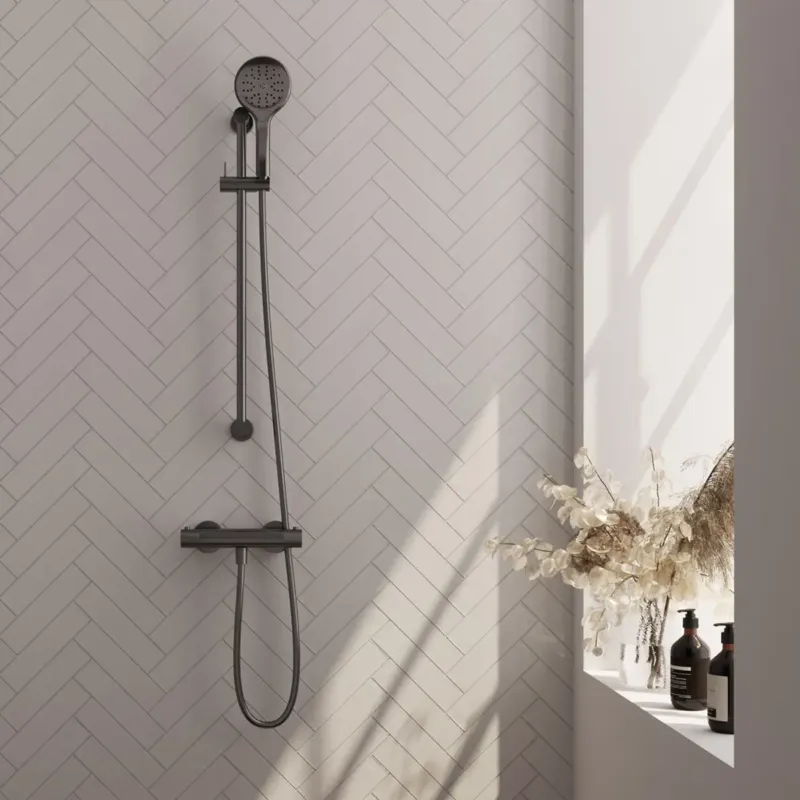 Brauer Gunmetal Carving thermostatische douchekraan met glijstang en 3 standen handdouche gunmetal geborsteld PVD Shop Nu