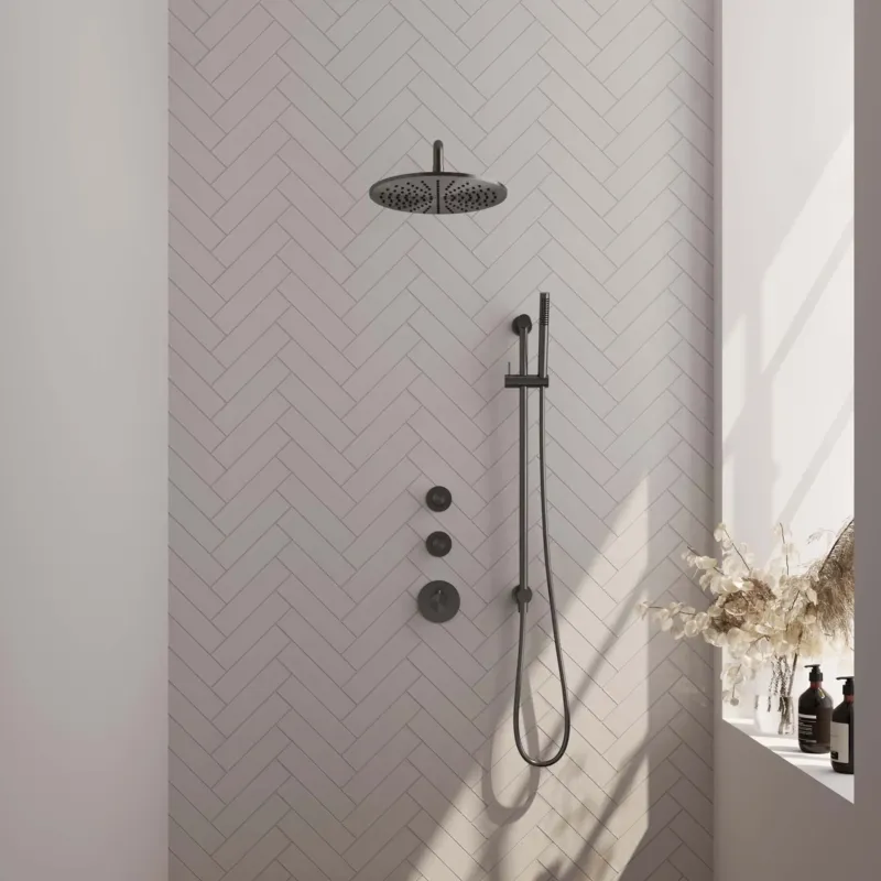 Brauer Gunmetal Carving complete inbouw regendouche set 16 met 30cm douchekop, gebogen muurarm, staafhanddouche en glijstang gunmetal geborsteld PVD Actieprijs