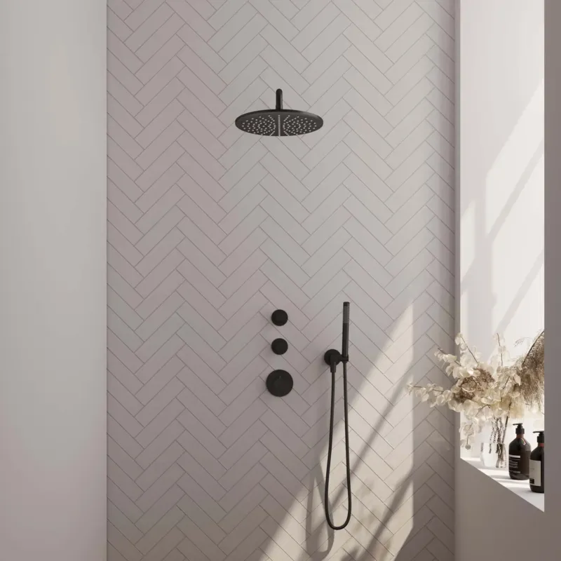 Actieprijs Brauer Black Carving complete inbouw regendouche set 04 met 30cm douchekop, gebogen muurarm en staafhanddouche mat zwart